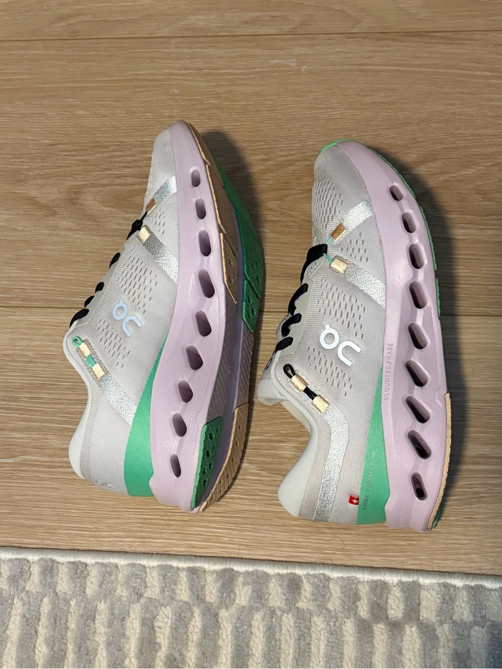 On Running Women's Sneakers Beige, Lavender & Green - Picture 4 of 10